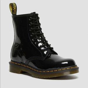 *Like New* 1460 Patent Leather Doc Martens
